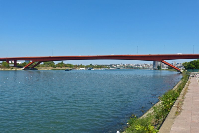sava5.jpg
