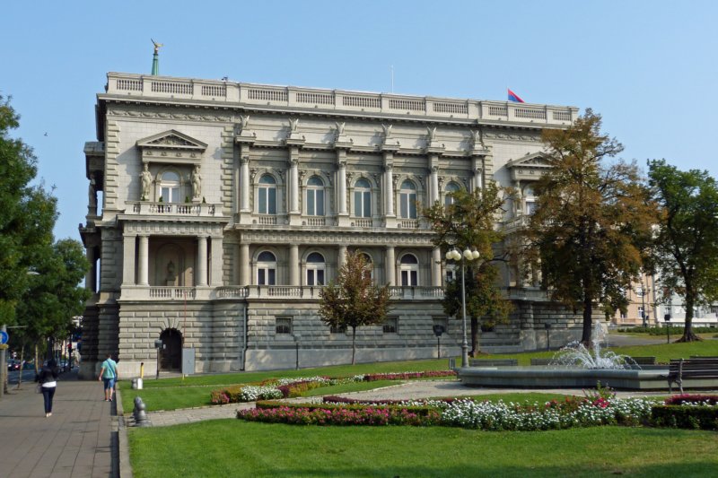 staridvoroldpalace2.jpg