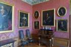 schlosscharlottenburg3_small.jpg