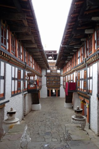 jakaryugyeldzong2.jpg