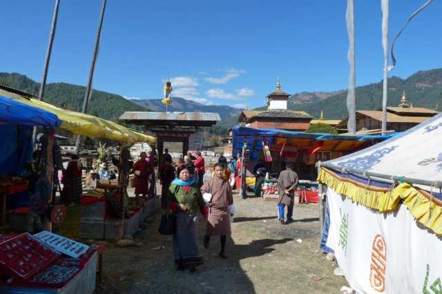 jambaylhakhangdrupmarkt2.jpg
