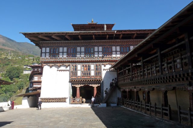 trongsadzong6.jpg