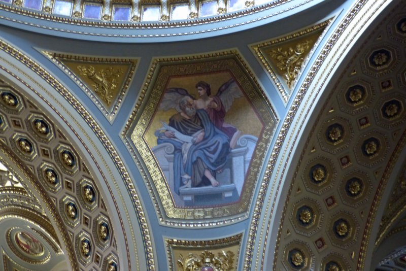 interieurststefansbasiliek3.jpg