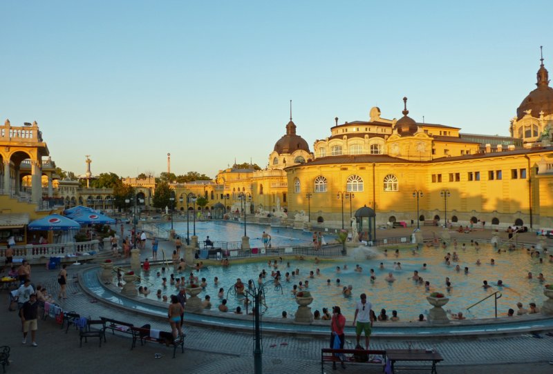 szechenyibaden2.jpg