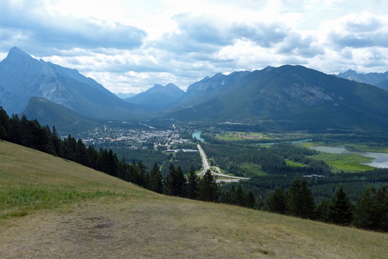 banffmountnorquay.jpg