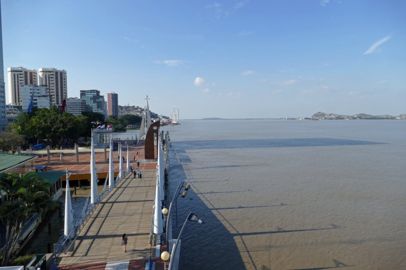 guayaquilboulevard2.jpg