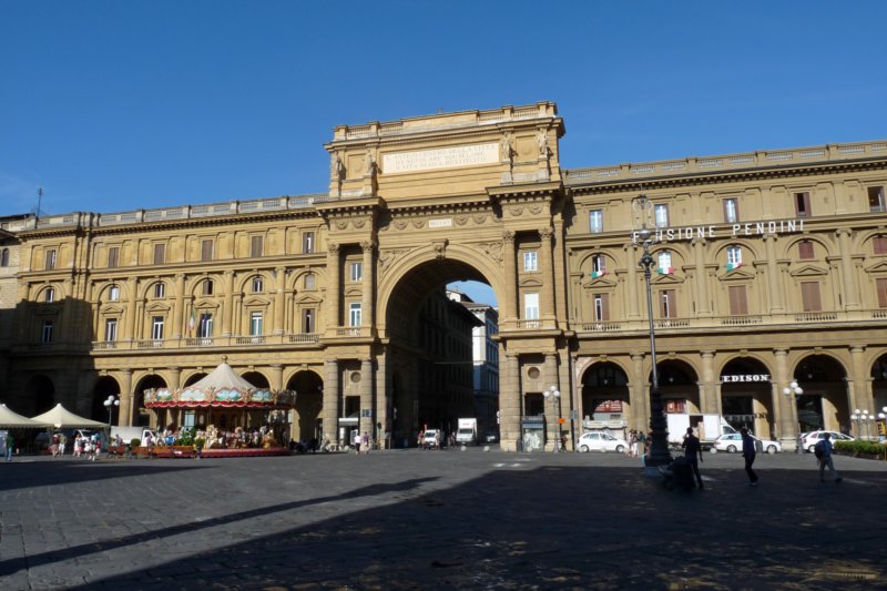 palazzostrozzi.jpg