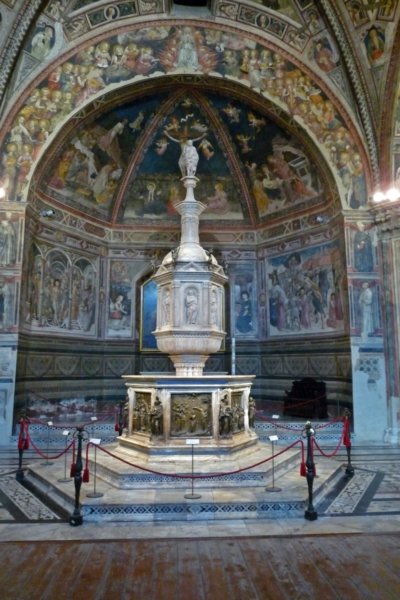 sienabaptisterium.jpg