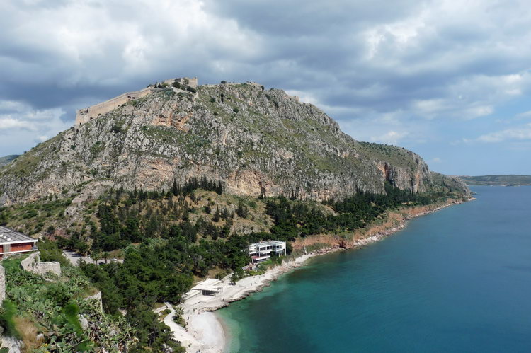 nafplionakronafplia3.jpg