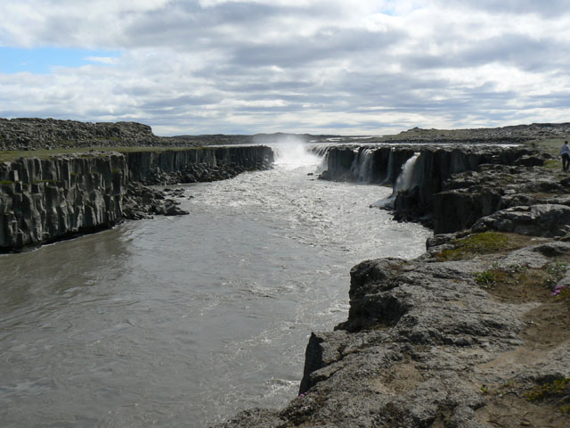 P1030240