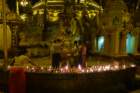 yangonshwedagonpagode25_small.jpg