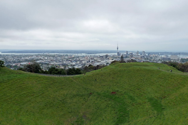 mounteden.jpg