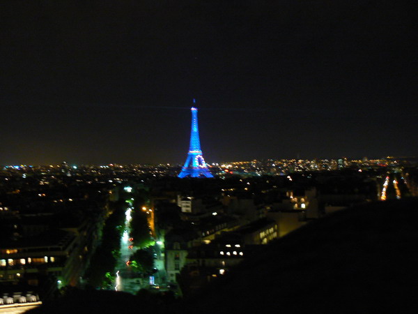 verlichteeiffeltoren.jpg