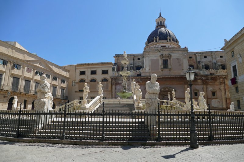 palermopiazzapretoria.jpg