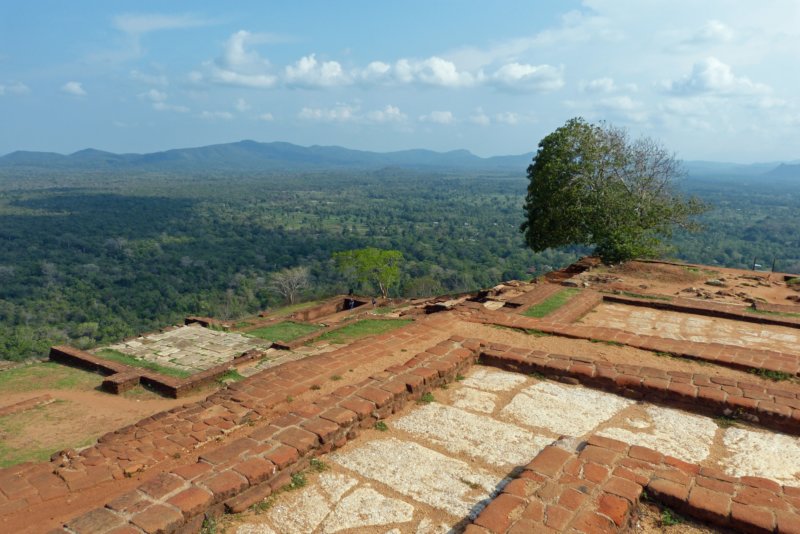 sigiriya5.jpg