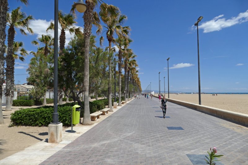 boulevard.jpg