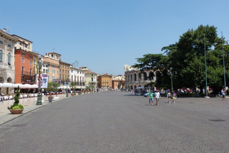 piazzabra5.jpg